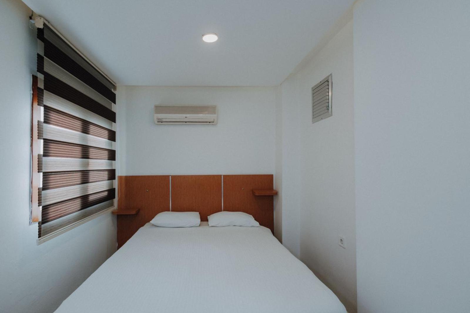 Deniz Pension Izmir Exterior foto